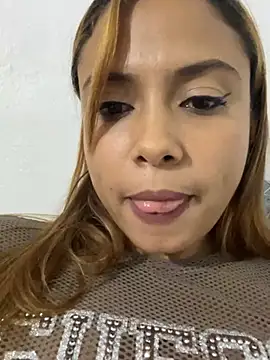 Czat XXX na żywo – Samantha_rousse28