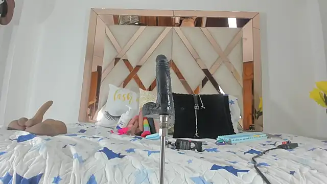 elena_mature élő XXX-chatje