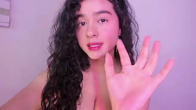 دردشة Arianna_Jannes الجنسية المباشرة