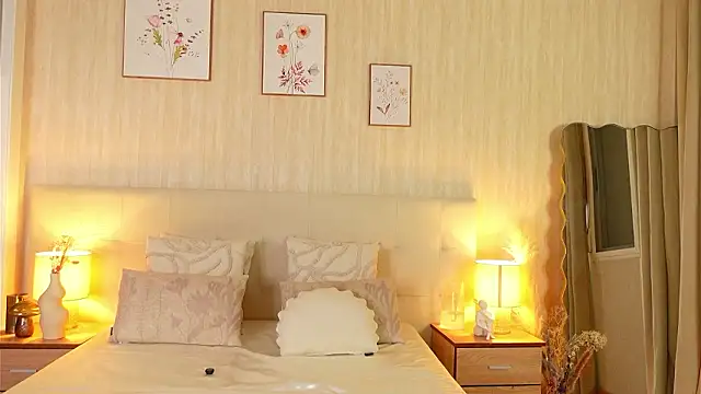 ZamphyraNighttn Live XXX chat