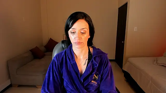 Kristen_Garner Live XXX-chat