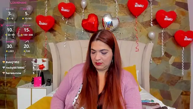 Chat XXX en directo de GabyGrey_