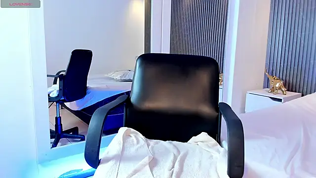 Alicee_Broownn's Live XXX Chat