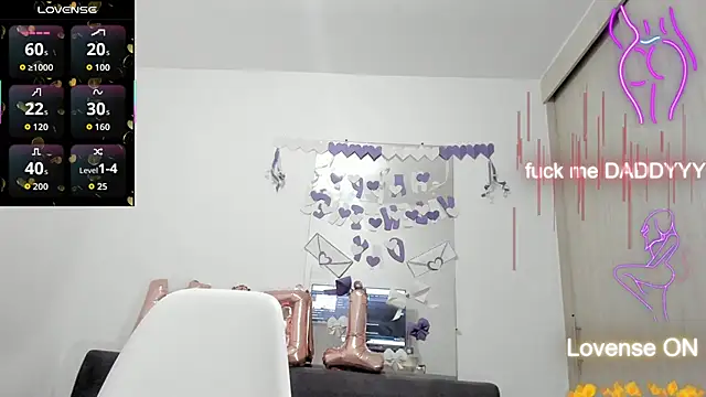 esmeraldamfc's Live XXX Chat