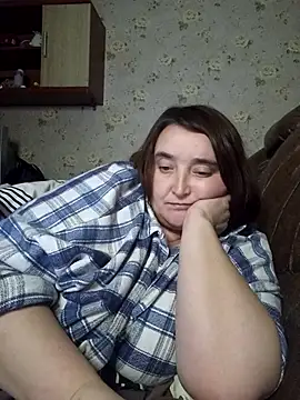 Chat +18 de LiluHot ao vivo