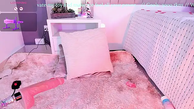 Mia_cm Live XXX-chat