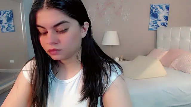 Chat +18 de _Maddison_Ivanova_ ao vivo