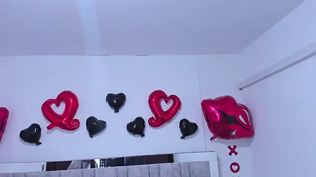 ZafiraNavarro: онлайн-секс-чат