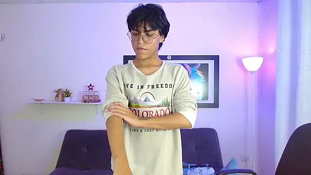 Maecum18 Chat XXX live