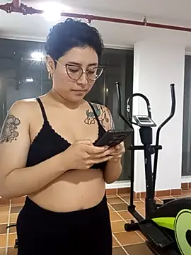 Juliexxxxtasy's Live XXX Chat