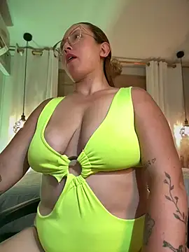 halaaa_1's Live XXX Chat