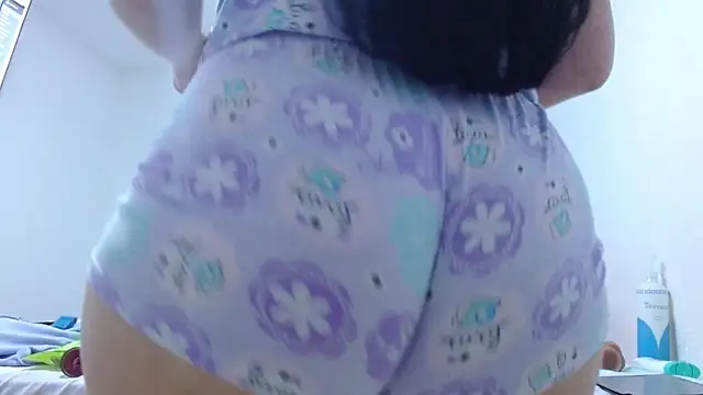 isabel_24_gil Chat XXX live