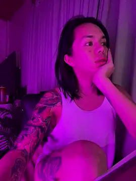 Pumi_akiko ওয়েবক্যাম শো