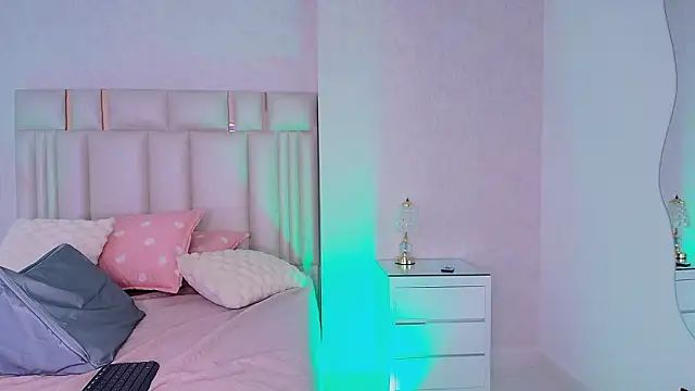 alanarose18 Live XXX Chat