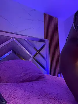 Онлайн чат XXX Kendy_Wilkinson