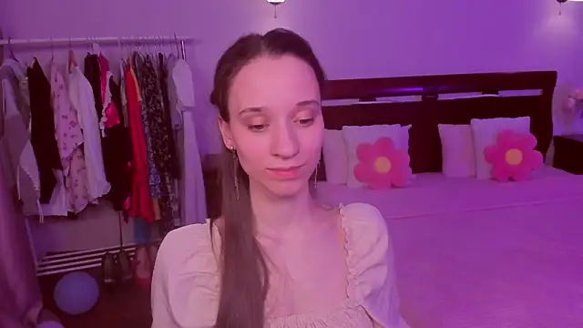 Chat +18 de StaceySunny ao vivo