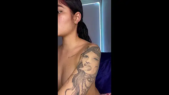 charlotte_9999 live XXX chat