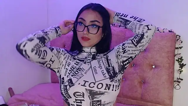 SeleneMoren Live XXX chat