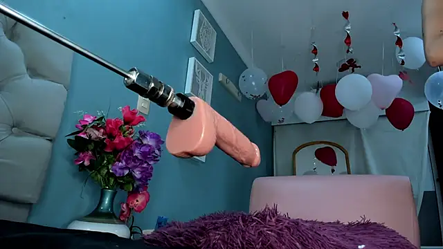 Luna_Raay Chat XXX in diretta