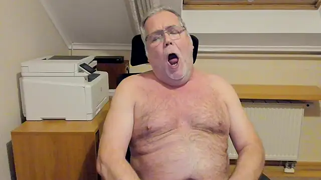 hairysubguy: вебкам-шоу