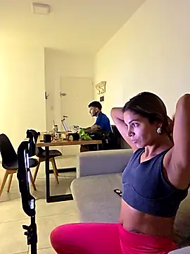 VillaandersonPH: διαδικτυακό σόου στην κάμερα