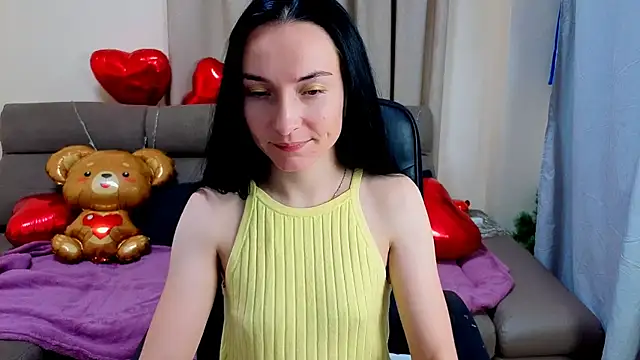 Yr_Shy_Baen Live XXX chat