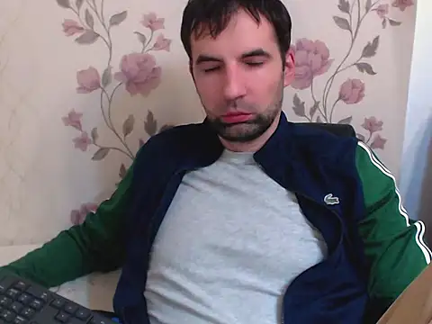 Chat +18 de Leo_1617 ao vivo