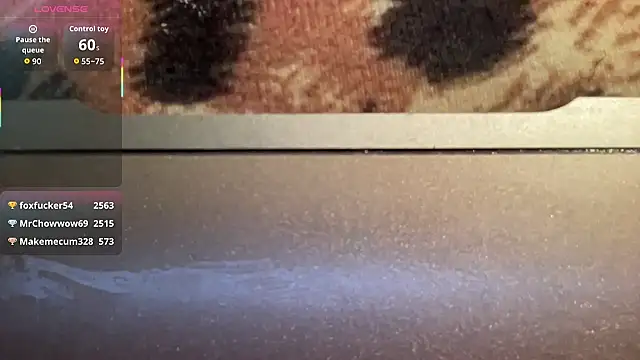 maskedgirl5005 现场XXX聊天