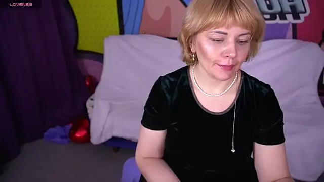 AmaraNights Webcam show