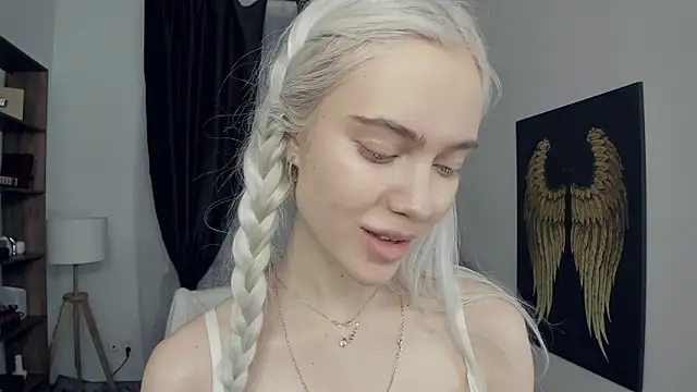 XXX chat uživo modela KristalCrowner