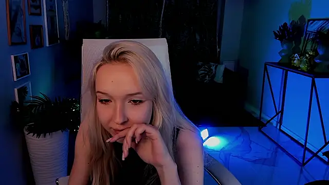 XXX chat uživo modela MaoqiBeverly