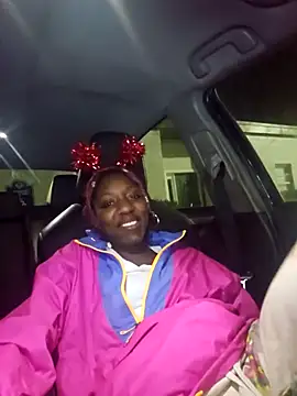 oliviaprettypussy 在線直播表演