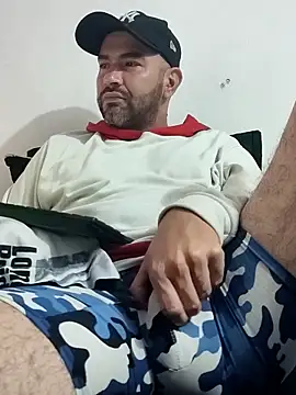 hairyandbigmann লাইভ XXX চ্যাট