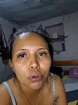 Daniela_Cruz_ – Naživo XXX chat