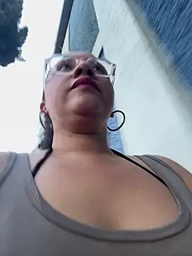 แชท XXX สดของ Vivi_Kvsh