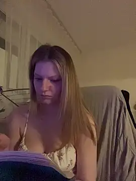 MaryHigginsのライブXXXチャット