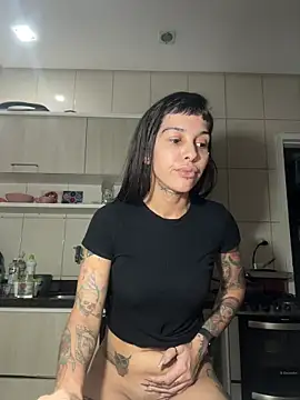 XXX chat uživo modela Nikatsu