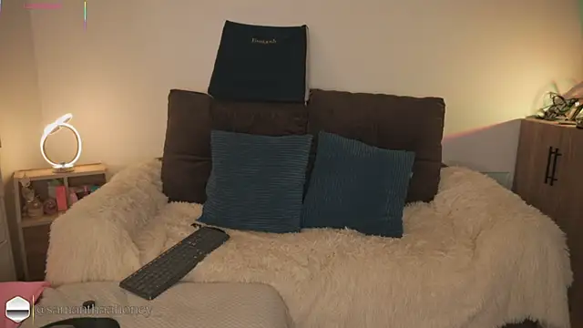 samanthaa_ 现场XXX聊天