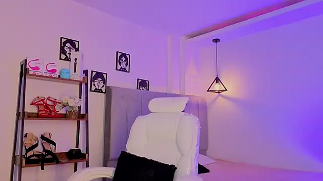 Miller_Vanessa_ Live XXX-Chat