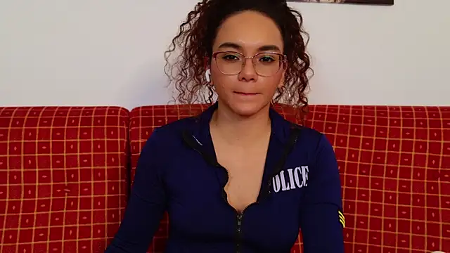 Taylor_Tina Live XXX Chat