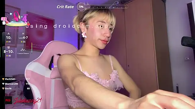 Littlebunny21 Webcam show