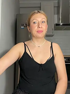 Kittie_Valentine: онлайн-секс-чат