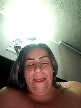 Онлайн чат XXX maynor_1998