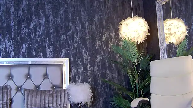 KendraNoir 现场XXX聊天