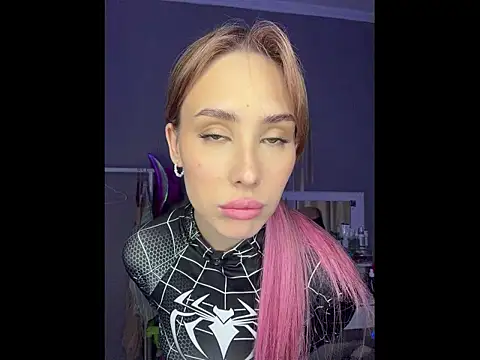 plugmyHDMI Live XXX-chat