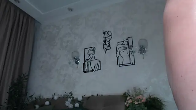 Emilly_angel élő XXX-chatje