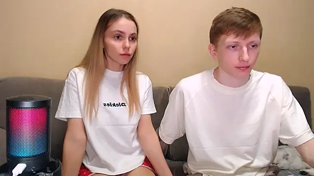 แชท XXX สดของ juliaanddima