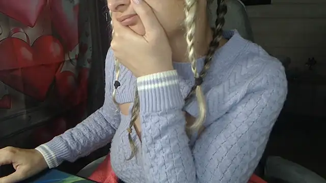 RubiLakros élő XXX-chatje