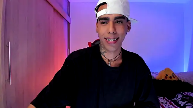 DamianwhiteのライブXXXチャット