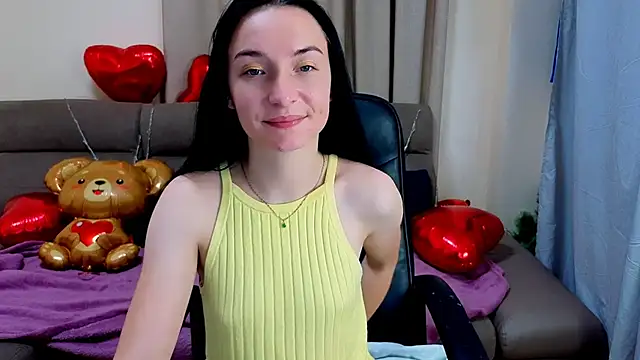 Yr_Shy_Baen Live XXX chat